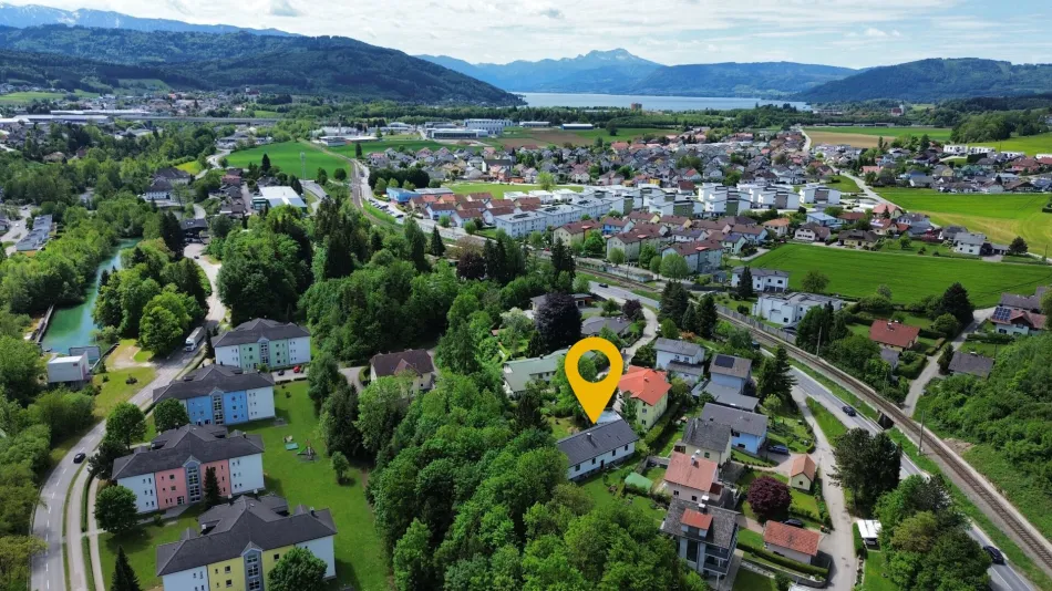 COMING SOON! Wohnen nahe dem Attersee! Stilvoller Bungalow mit großem Wohnkomfort, Vollkeller, Garage und sonniger Gartenidylle Atterseestraße in Lenzing - Bild