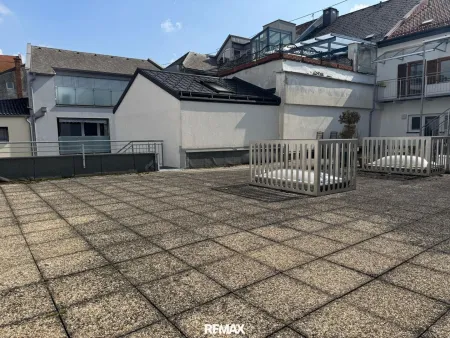 Mitarbeiterterrasse