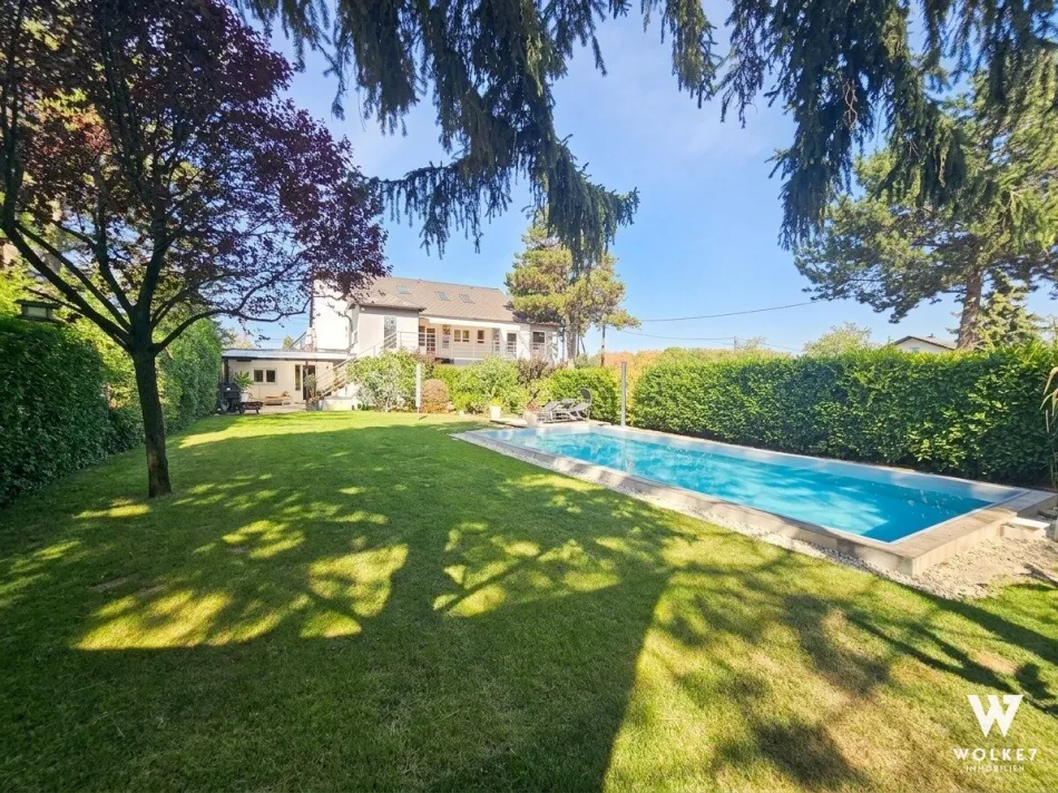 Wohnen mit Urlaubsfeeling – Familientraum mit ca. 252 m² Wohnfläche, Pool & großzügigem Garten | Klimaanlage | 3 Terrassen - Titelbild