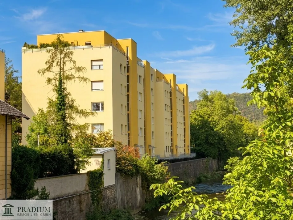 PROVISIONSFREI - Keine KI - Alles ECHT - Erstbezug nach Kernsanierung - 3 Zimmerwohnung mit Loggia - Titelbild