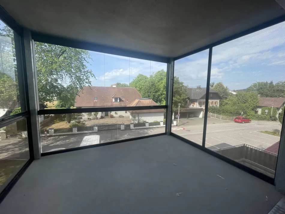 Großzügige Wohnung mit 99,36 m², 12 m² Loggia - Titelbild