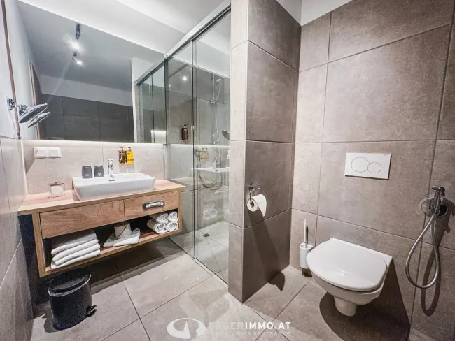 Eigentum im Urlaubsdomizil - Buy to let Apartment in Zell am See zu verkaufen - Skiliftnähe, Pool, Sauna - Bild