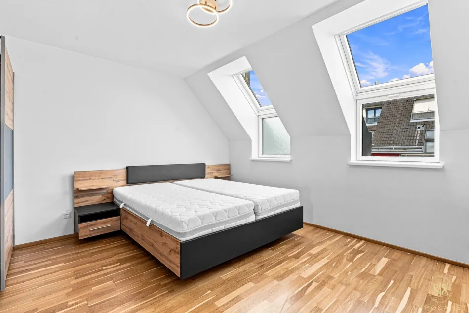 Helles 3-Zimmer-Apartment mit Balkon ! - Titelbild