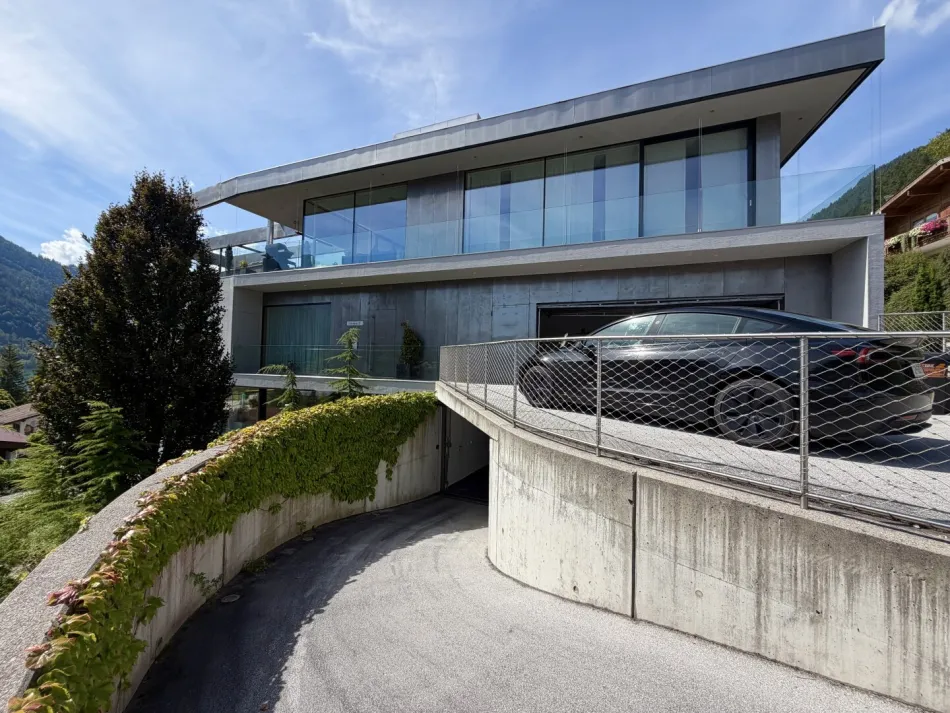 Achensee: Architektenvilla der Superlative – Top W3 mit ca. 67,19 m² Wohnfläche | ca. 152 m² Privatgarten | ca. 22,51 m² Terrasse | ca. 5,34 m² Balkon - Bild