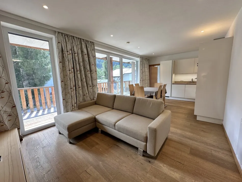 Exklusiver Zweitwohnsitz mit 45 m² Panoramabalkon in Hinterthal - Bild