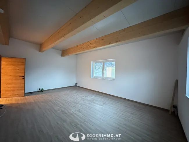 Moderne neubau Büroflächen (auf Wunsch inkl. Dienstwohnung) in Saalfelden / Harham direkt an der B311 zu vermieten - Titelbild