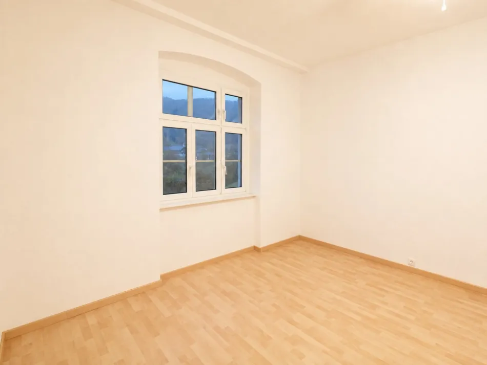 Für Eigennutzer & Anleger | Charmante 2-Zimmer-Eigentumswohnung | 48 m² | Ideale Bahnanbindung nach Wien - Bild