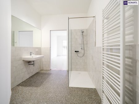 Urbaner Luxus trifft absolute Ruhelage – Dachgeschossjuwel mit zwei Terrassen.