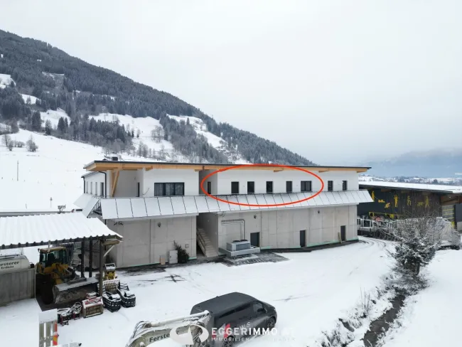 Moderne neubau Büroflächen (auf Wunsch inkl. Dienstwohnung) in Saalfelden / Harham direkt an der B311 zu vermieten - Bild