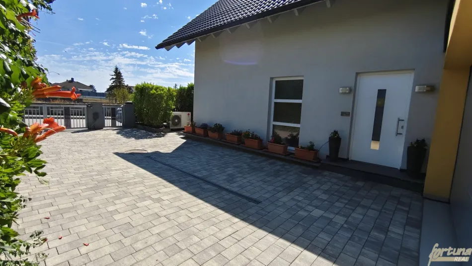 Haus