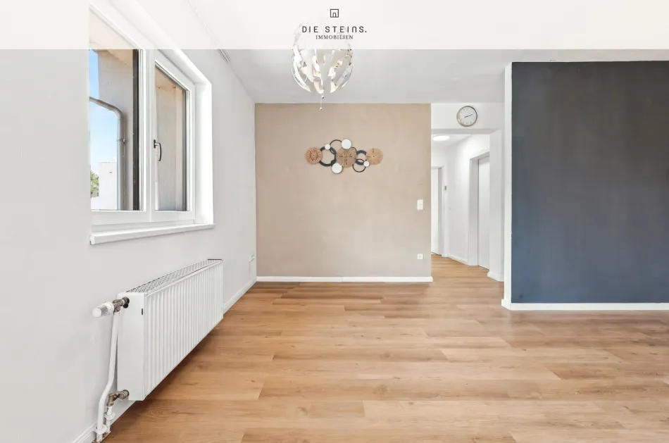 2-Zimmer-Wohnung mit Grünblick - Modernisiert, sofort bezugsbereit - Bild