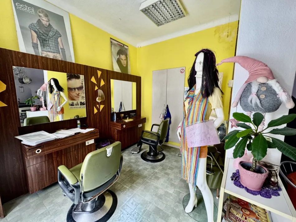 Gewerbeobjekt in Top-Lage von Knittelfeld – etablierter Friseursalon mit Entwicklungspotenzial - Bild