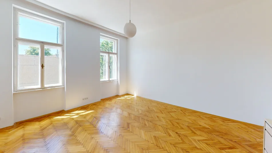 WOHN-/SCHLAFZIMMER