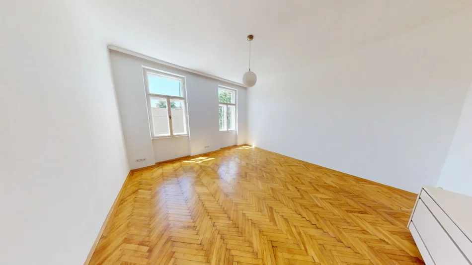 WOHN-/SCHLAFZIMMER