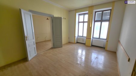 Gestalten Sie Ihren Wohntraum! Sanierungsbedürftige 2-Zimmer-Altbauwohnung mit viel Potenzial & hervorragender öffentlicher Anbindung an die U1 & U2 - schnell zugreifen!