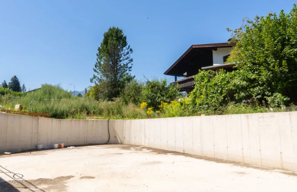 ÈVOLUER - Großzügig dimensionierte 2-Zimmer-Garten-Wohnung - Bild