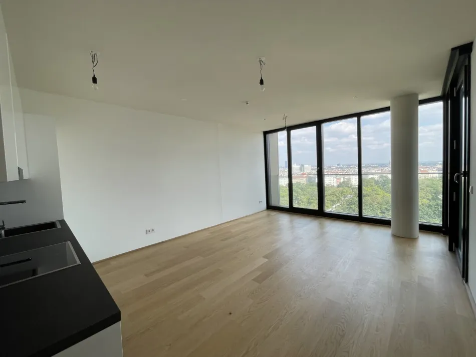 UNBEFRISTET: 2 Zimmer mit Loggia und vielen Extras im Haus - Bild