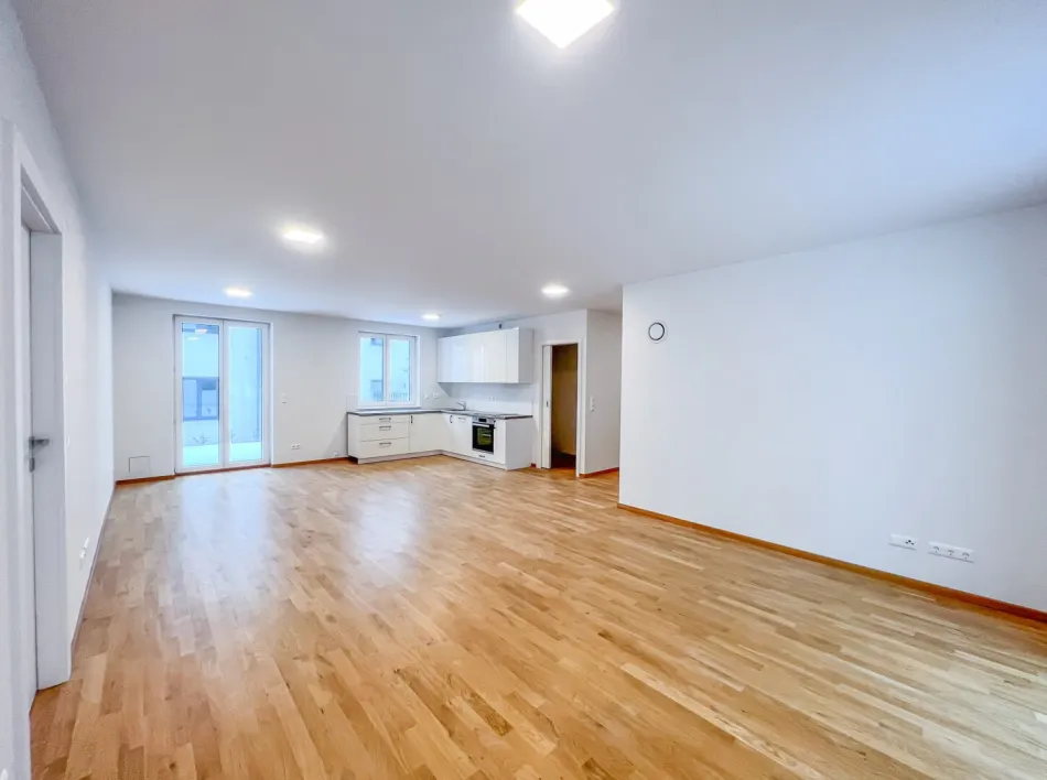 Gartenwohnung mit 4 Zimmer, 121,50 m2 Wohnfläche und 47,84 m2 Garten und 2 Terrassen in Untermauerbach in absoluter Grünruhelage! - Titelbild
