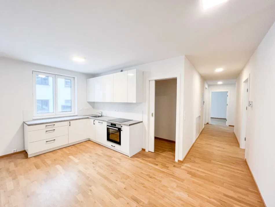 Gartenwohnung mit 4 Zimmer, 121,50 m2 Wohnfläche und 47,84 m2 Garten und 2 Terrassen in Untermauerbach in absoluter Grünruhelage! - Bild