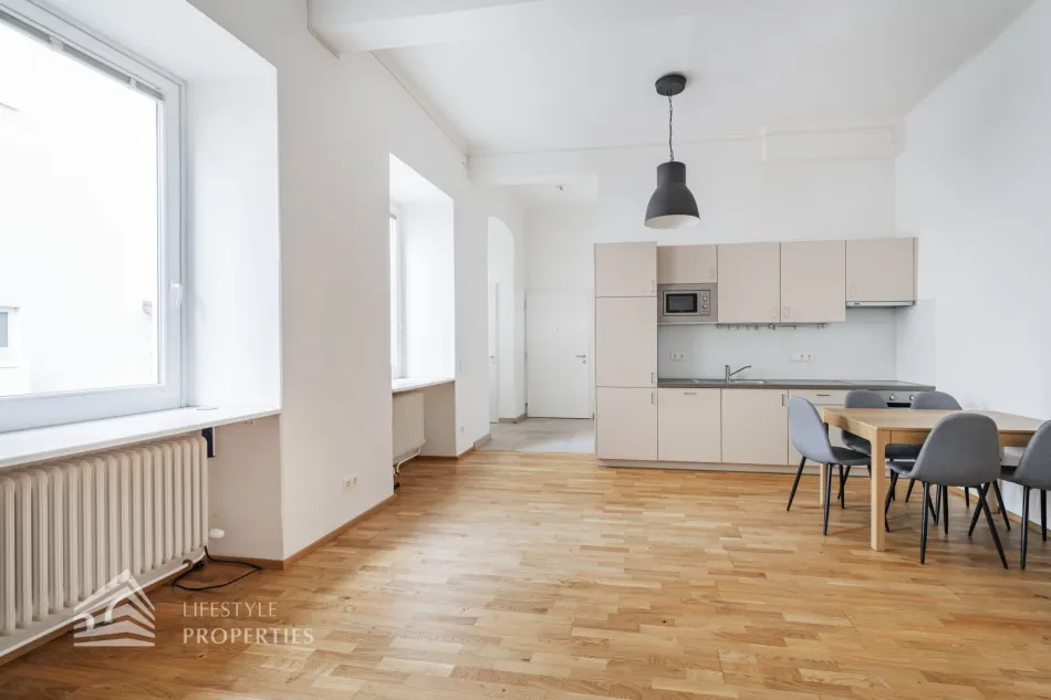 Freundliche 2-Zimmer Wohnung, Nähe Steiner Tor - Titelbild