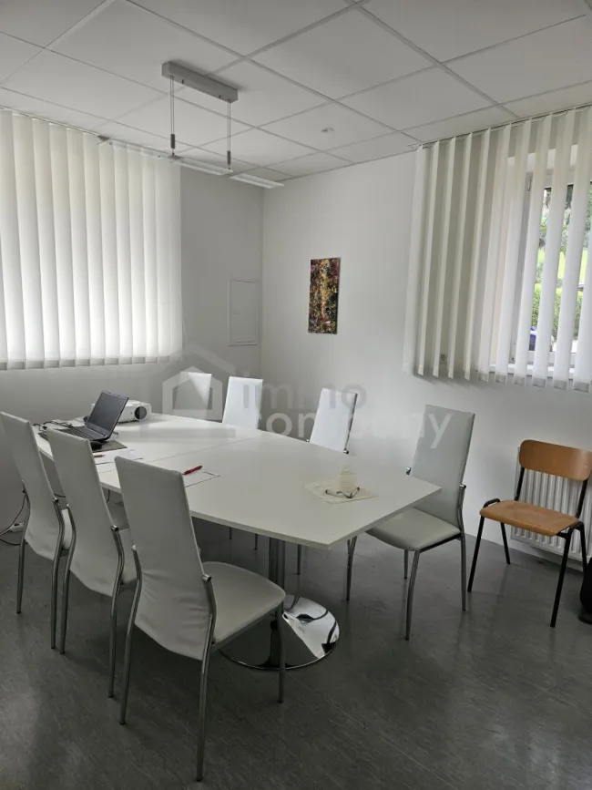 Helles & geräumiges 27 m² Büro – bei Bedarf flexibel erweiterbar - Bild