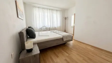 Zimmer 1 im EG