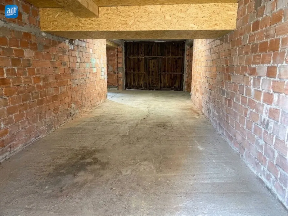 Große Lagerfläche ca.190m² im EG in 4760 Raab zu mieten ! - Bild