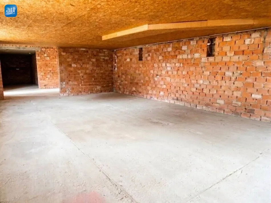 Große Lagerfläche ca.190m² im EG in 4760 Raab zu mieten ! - Bild