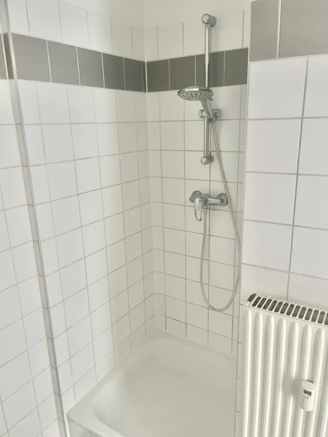 Helle 1-Zimmer Wohnung - Nähe U3 Station Ottakring - Bild