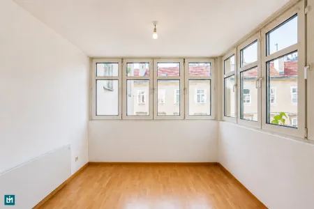 Wohn- Schlafzimmer (S)