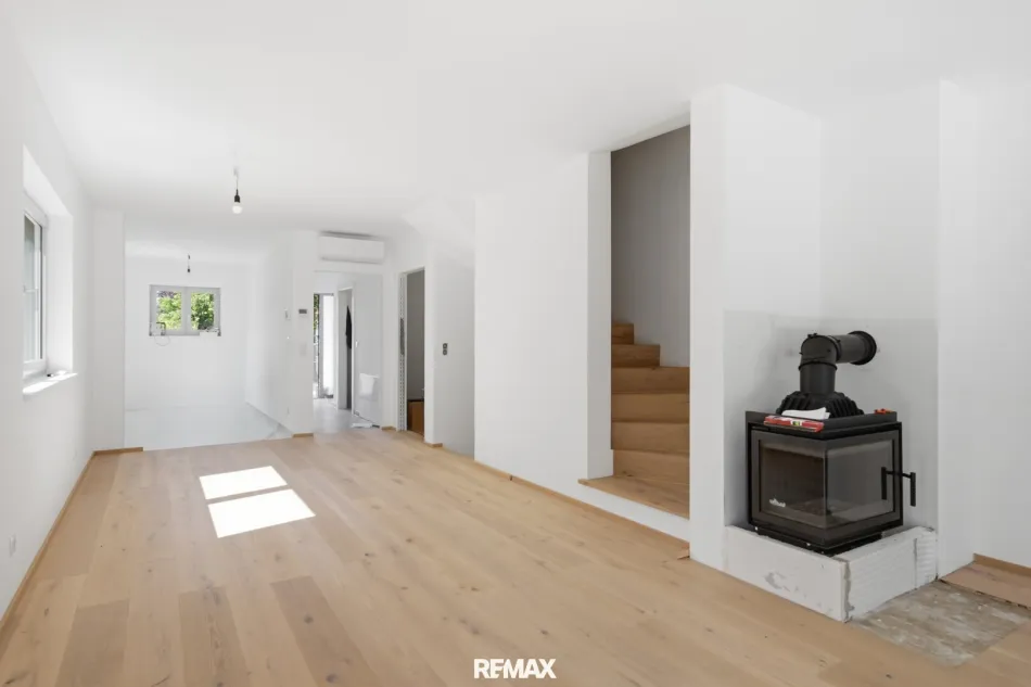 Schlüsselfertige Neubau-Doppelhaushälfte in Baumeisterqualität nahe Wien! - Titelbild