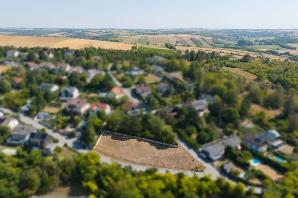 Viel Platz für Ihre Wohnidee – Baugrundstück in exklusiver Lage im Kreuttal - Titelbild