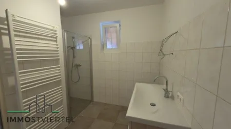 Ruhig gelegene Mietwohnung mit Balkon Nähe Wieselburg! - Bild
