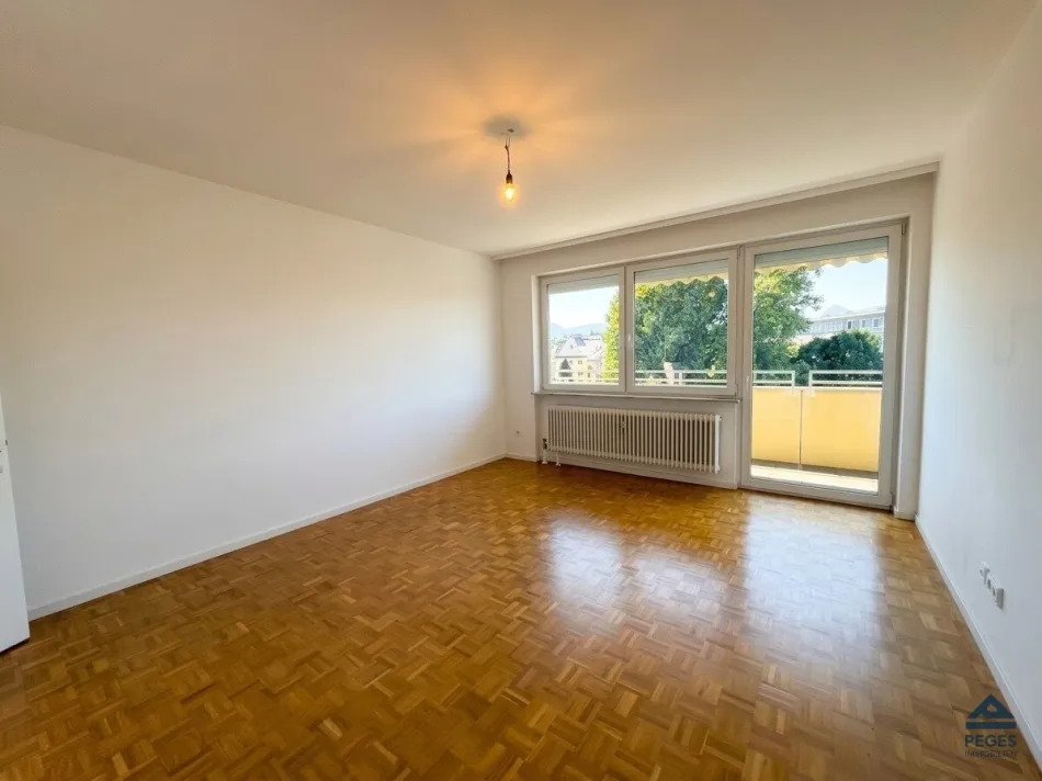 CITY LIFE: 2-Zimmer-Wohnung mit Balkon und TG in zentraler Stadtlage Nähe Mirabell - Bild