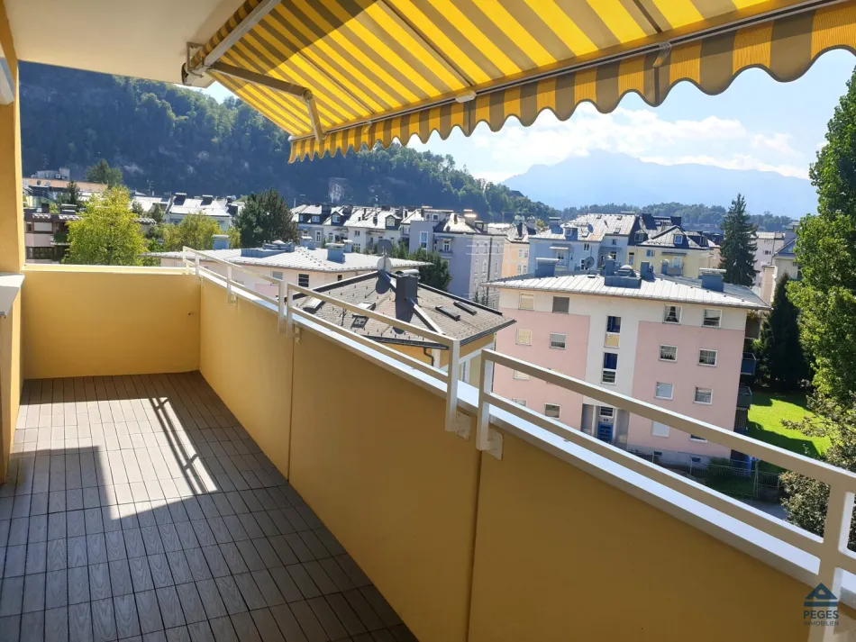 CITY LIFE: 2-Zimmer-Wohnung mit Balkon und TG in zentraler Stadtlage Nähe Mirabell - Titelbild