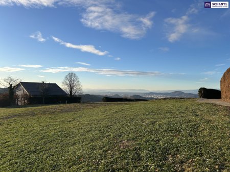 Beeindruckend: Exklusives Panoramagrundstück in Bestlage über Graz mit einem Ausblick, der jeden Tag aufs Neue begeistert. Jetzt Besichtigungstermin sichern!