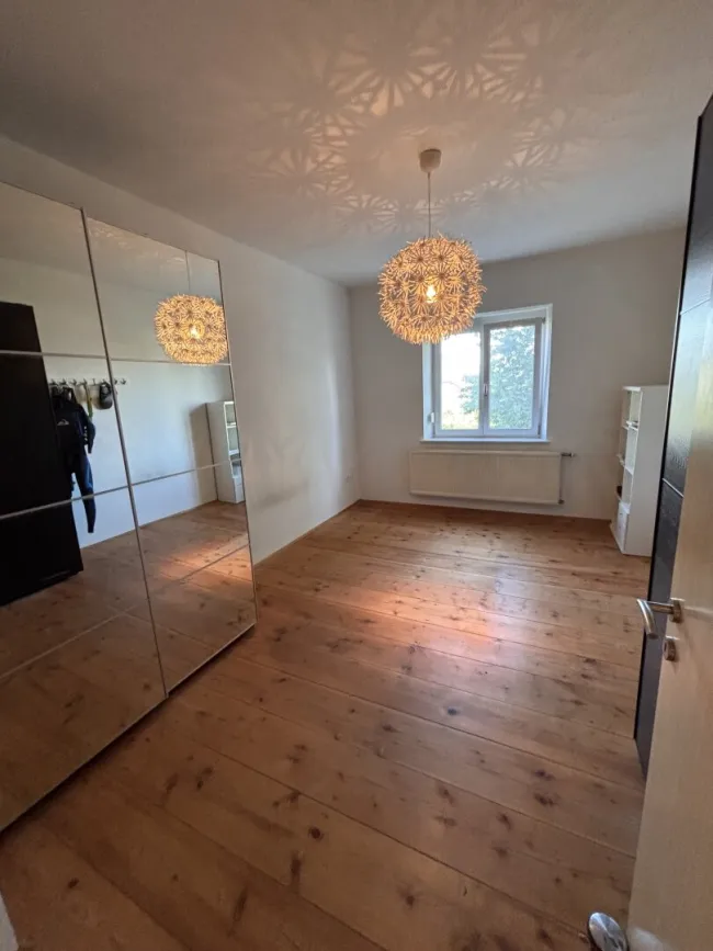 2-Zimmer-Wohnung mit Garten und Balkon - Titelbild