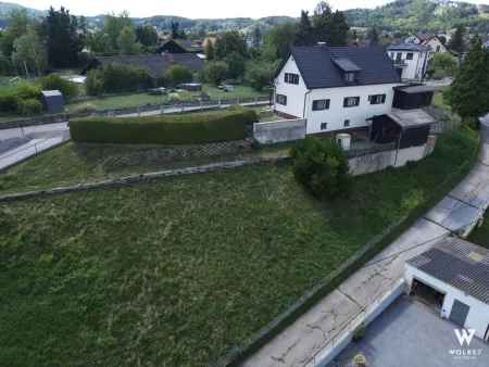 Sehr gepflegtes Wohnhaus mit großem Grundstück in Gratwein-Straßengel
