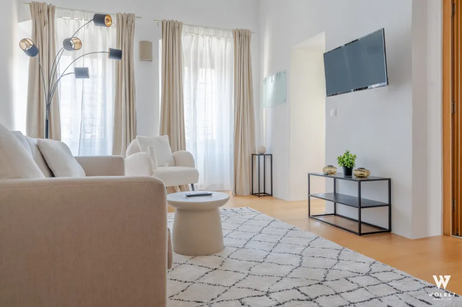 Bestlage in der Innenstadt - vermietete, möblierte 2 Zimmerwohnung in der Altstadt - Bild