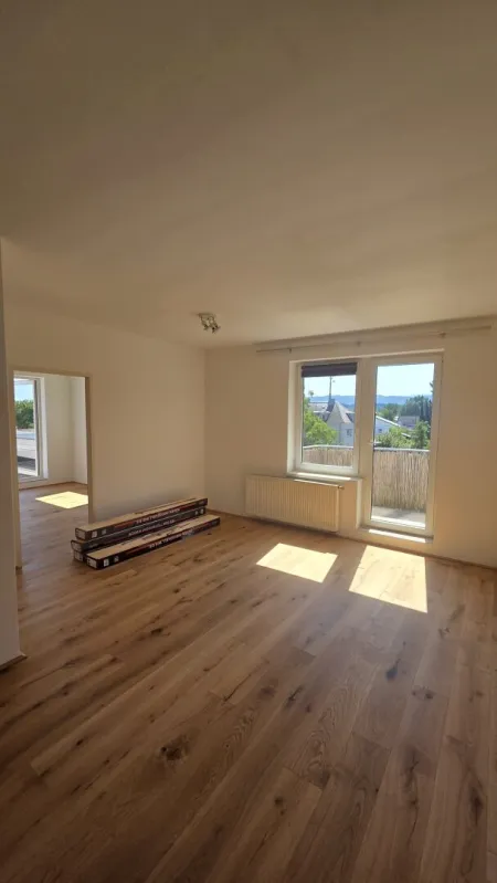 3 Zimmer Wohnung im Zentrum von Vöcklabruck. Hofseitig mit Grünblick - Eigennutzung oder Vermietung - Gratis TG Stellplatz (Provisionsfrei) - Bild