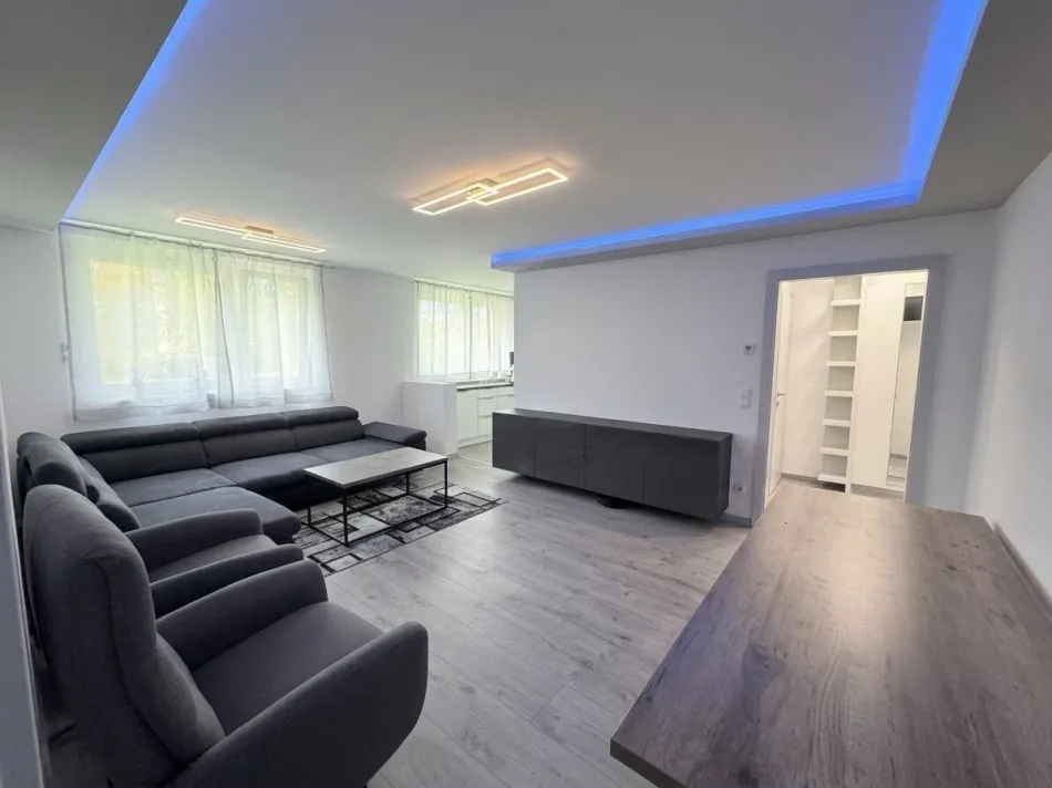 Moderne 4-Zi.-Wohnung mit Balkon in Graz, 76m²! - Bild