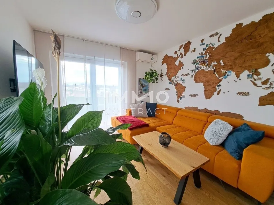 Neuwertige 3-Zi-Wohnung mit Balkon, Klimaanlage & 2 Garagen in Hausmannstätten - Bild