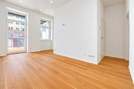 ERSTBEZUG - Kluger Grundriss und große Außenfläche - Mit Klima in jedem Zimmer