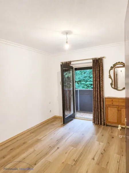 PROVISIONSFREI - MIETE RUHELAGE SALZBURG PARSCH - BORROMÄUMSTRASSE: Geräumige 79 m² 3-Zimmer-Wohnung mit Süd- und Nord-Balkon inkl TG-Stellplatz