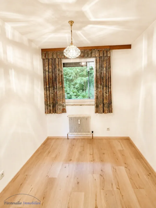 PROVISIONSFREI - MIETE RUHELAGE SALZBURG PARSCH - BORROMÄUMSTRASSE: Geräumige 79 m² 3-Zimmer-Wohnung mit Süd- und Nord-Balkon inkl TG-Stellplatz - Bild