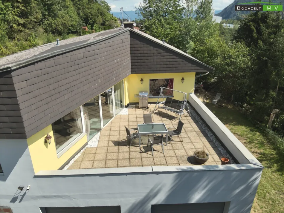 Außergewöhnlich großzügiges Einfamilienhaus mit rund 171 m² Wohnfläche, Mehrfachgarage und privater Waldrandlage in Judenburg - Bild