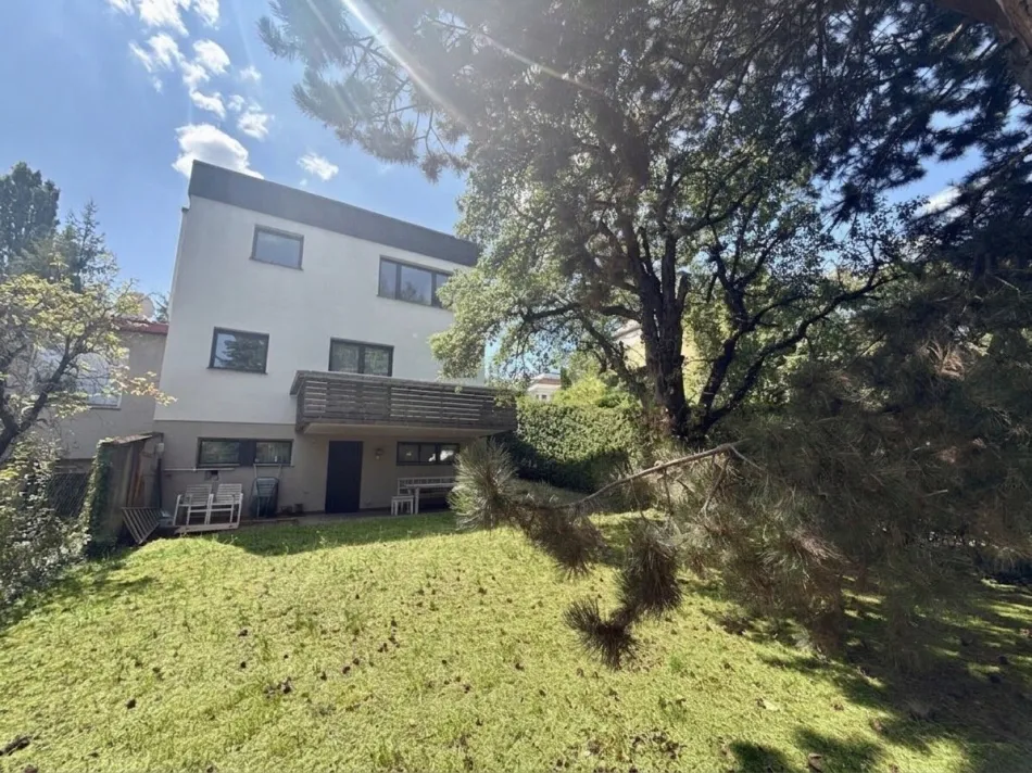 Familientraum mit Garten, Terrasse & Balkon in 1180 Wien – Top Lage! - Titelbild