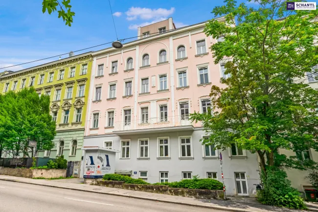 Das Haus, Hauptfassade