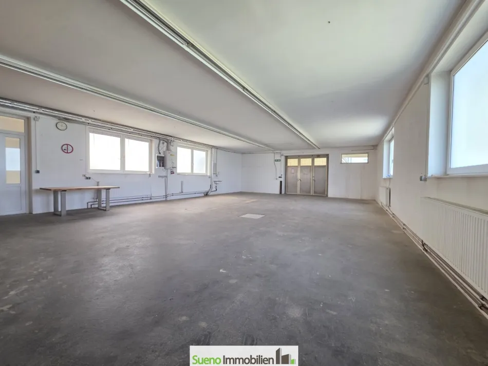 Gewerbehalle – ehemalige Tischlerei mit Büro & Vorplatz - Titelbild
