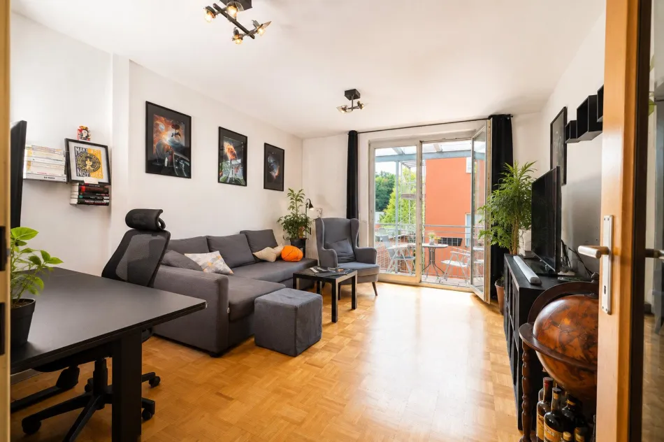 Helle 2-Zimmer-Wohnung mit Balkon in zentraler Ruhelage von Graz - Bild